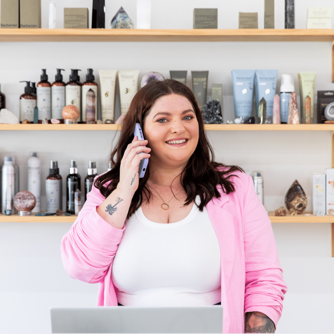 Virtual Beauty Expert answering salon owner questions